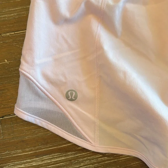 Lululemon x Peloton Hotty Hot High Rise Short 4” - Picture 5 of 5